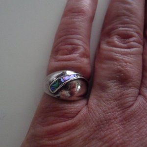 STERLING 925 SILVER RING SIZE 7 WITH  GENUINE MOTHER OF PEARL